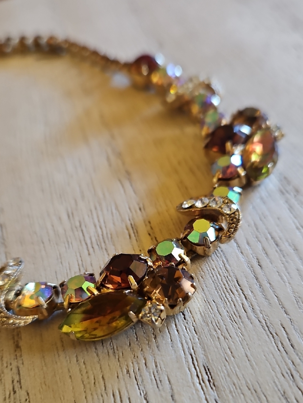 Vintage topaz amber clear and aurora borealis rhinestone necklace Hook Closure - Picture 9 of 10